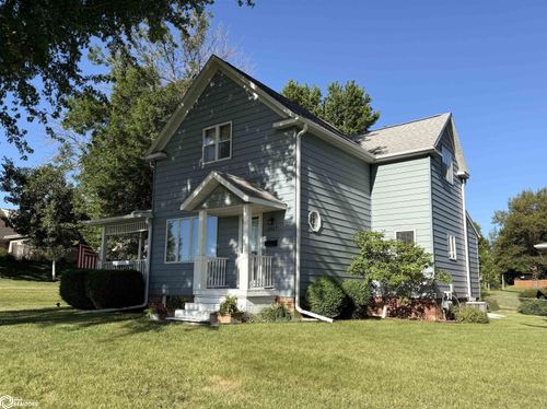 2017 N West St, Carroll, IA, 51401-3658 | Card Image
