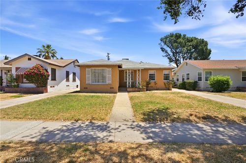 3857 N Sierra, San Bernardino, CA, 92405 | Card Image