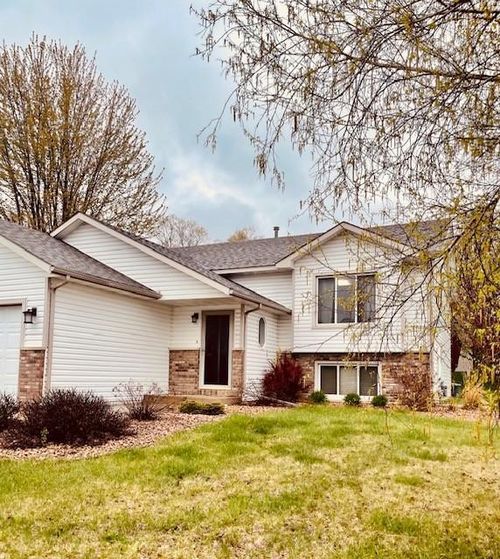 4433 57th St Nw, Rochester, MN, 55901-3728 | Card Image