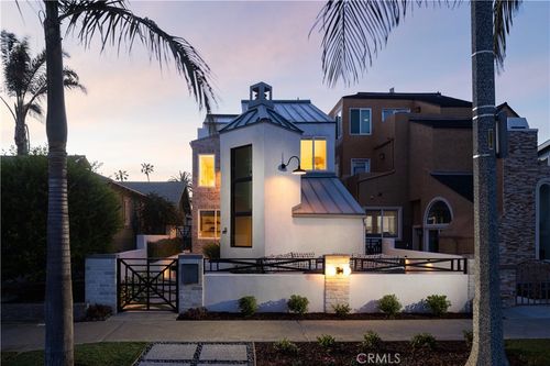 509 8th, Huntington Beach, CA, 92648 | Card Image