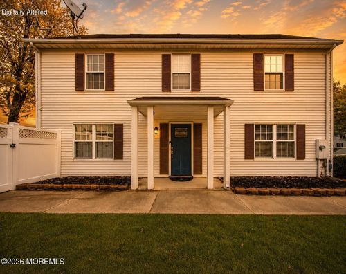 15 Fieldcrest Way, Hazlet, NJ, 07730-1949 | Card Image