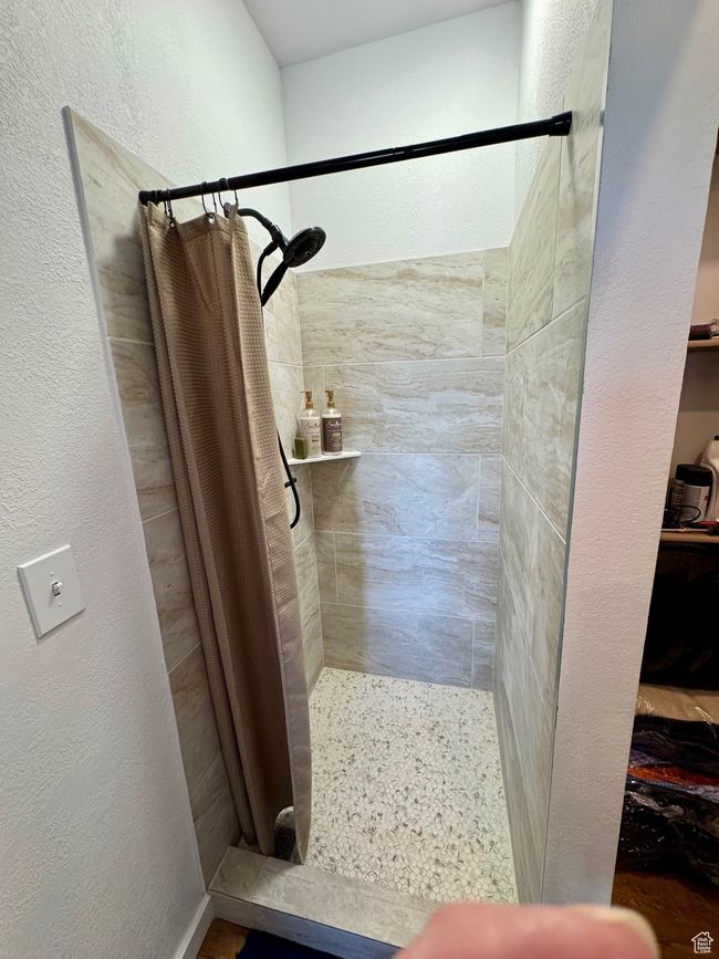 Walk-in shower | Image 17