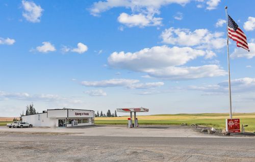 315 W Jennings Rd, Spangle, WA, 99031 | Card Image