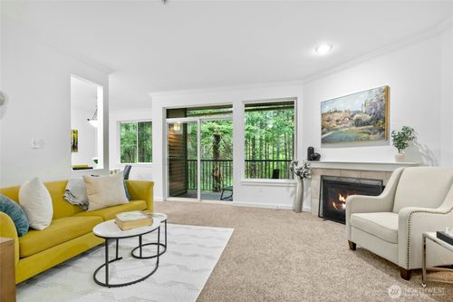 apt-d204-25025 Se Klahanie Blvd, Sammamish, WA, 98029-5618 | Card Image