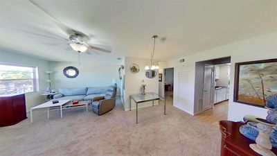 20 - 1950 58th Avenue N, Condo with 2 bedrooms, 1 bathrooms and null parking in St Petersburg FL | Image 2