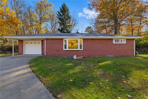 5100 Mcintosh Dr, Aliquippa, PA, 15001-4857 | Card Image