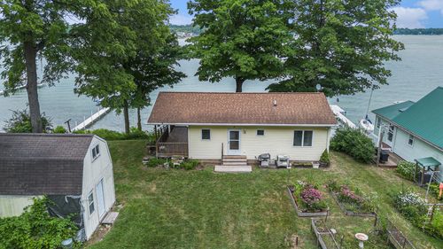 61708 Lake View Dr, Cassopolis, MI, 49031-9356 | Card Image