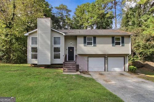 3086 Chippewa Dr, Rex, GA, 30273-1023 | Card Image