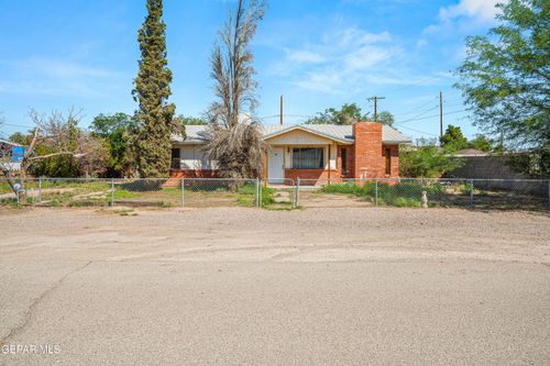 205 Seth Cir, Socorro, TX, 79927-2628 | Card Image