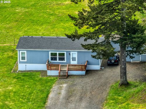 63559 Shinglehouse Rd, Coos Bay, OR, 97420-8252 | Card Image