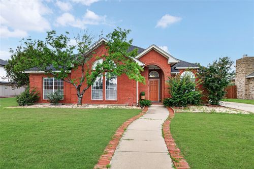 2205 Davin Drive, Carrollton, TX, 75006 | Card Image