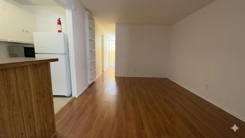 01-425 Hawthorne Street, Houston, TX, 77006 | Card Image