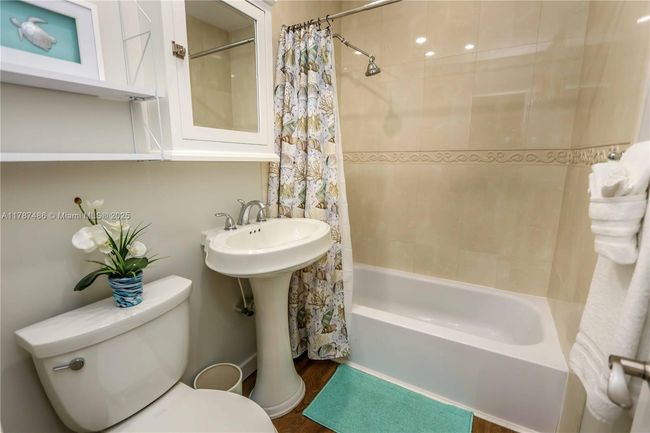 1403 Fletcher St, House other with 3 bedrooms, 2 bathrooms and null parking in Hollywood FL | Image 31