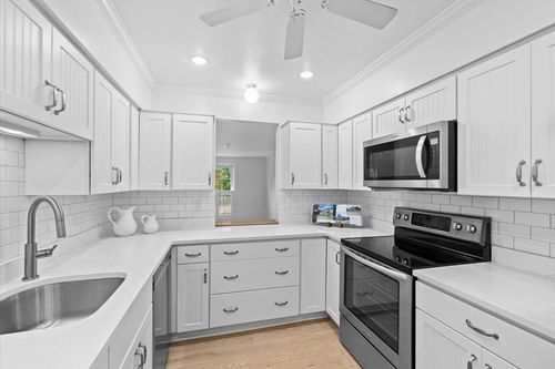 3-3512 Main St, Barnstable, MA, 02630-1253 | Card Image