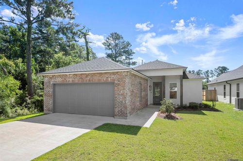 9674 Brookfield Ave, Denham Springs, LA, 70726-6194 | Card Image
