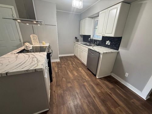 300 S Joyce St, Waco, TX, 76705-1348 | Card Image