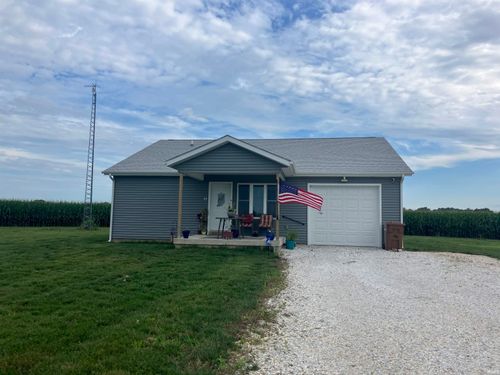 765 W Division Rd, Williamsport, IN, 47993-8002 | Card Image