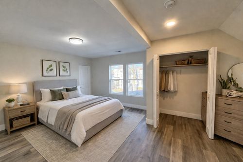 11844 S Lowe Ave, Chicago, IL, 60628-5807 | Card Image