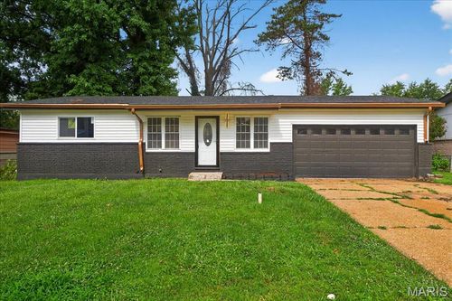 10243 Pannell Dr, Saint Louis, MO, 63136-5657 | Card Image