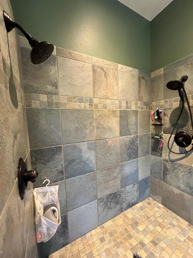 3351 Bennett MB 3 | Image 26