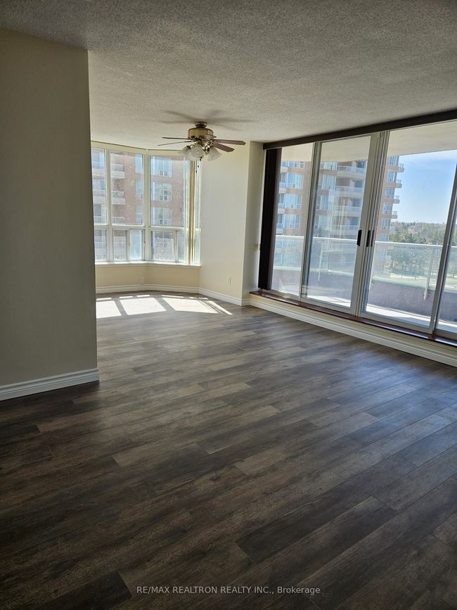 708 - 410 Mclevin Ave, Condo with 3 bedrooms, 2 bathrooms and 1 parking in Scarborough ON | Image 13