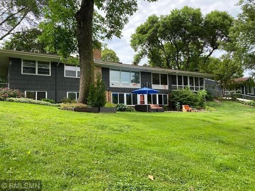 1952 Oak Knoll Dr, White Bear Lake, MN, 55110-4263 | Card Image