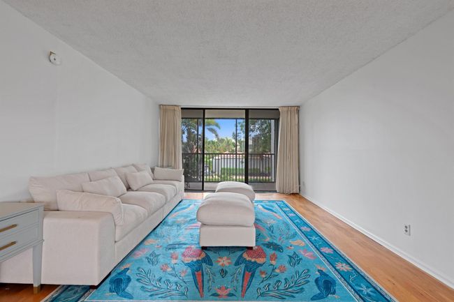 APT-204 - 1605 S Us Highway 1, Condo with 3 bedrooms, 3 bathrooms and null parking in Jupiter FL | Image 7