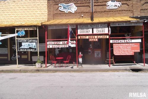 4 Main St, Alto Pass, IL, 62905-1070 | Card Image