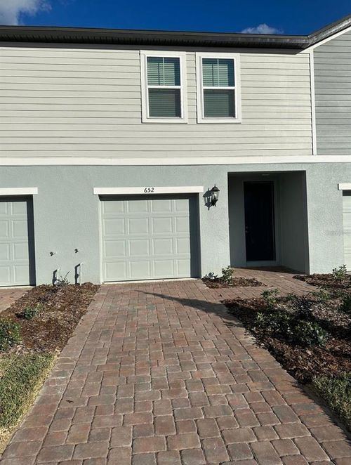 652 Legacy Loop, DAVENPORT, FL, 33896-8413 | Card Image