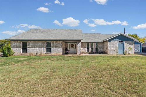 134 Thiele Rd, Lorena, TX, 76655-9761 | Card Image