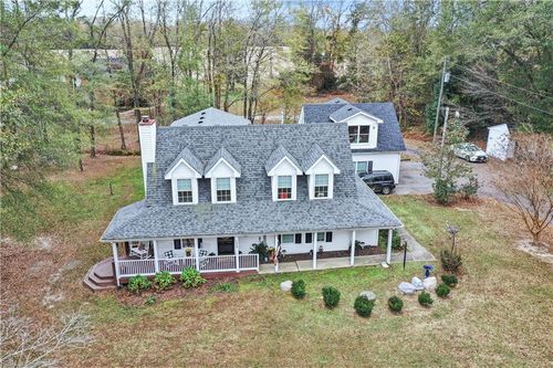 7458 Mill Creek Dr, Zuni, VA, 23898-2820 | Card Image