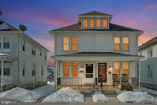 551 Mcallister St, HANOVER, PA, 17331-3324 | Card Image