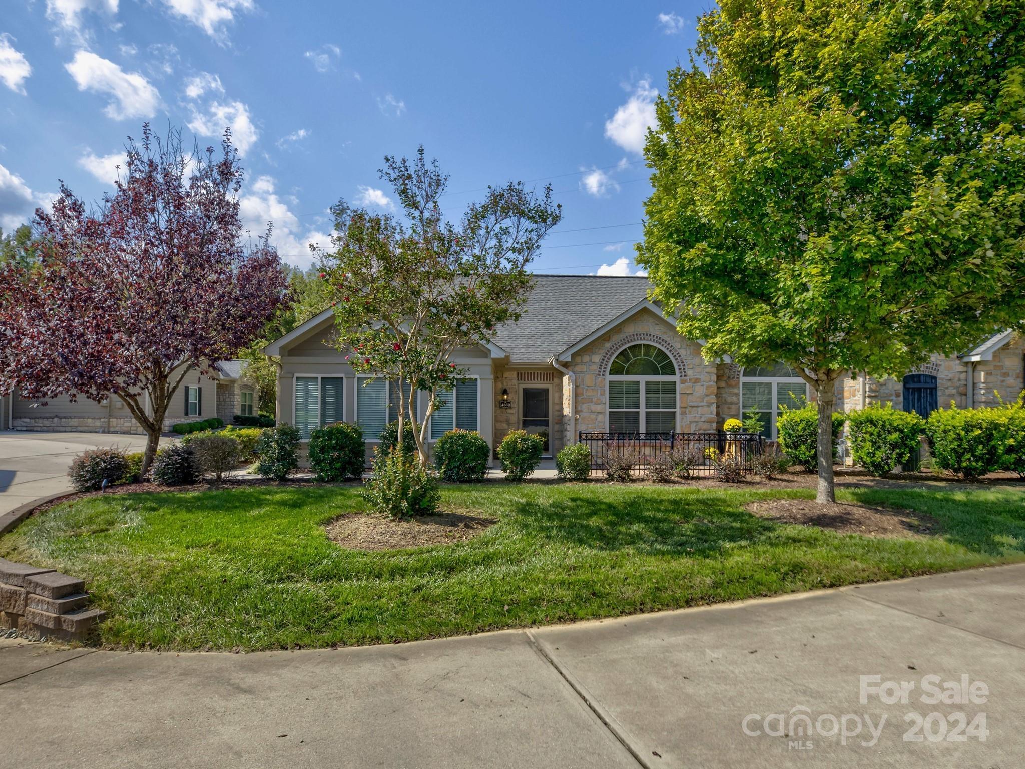 Polo Gate Blvd, Charlotte, NC 28216