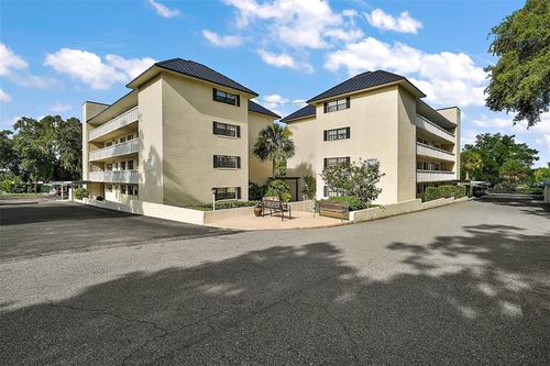 apt-103-101 N Grandview St, MOUNT DORA, FL, 32757-5668 | Card Image
