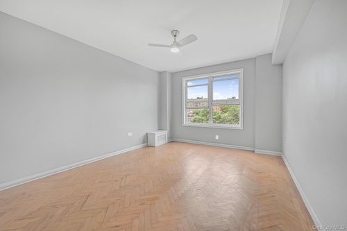 apt-758-160 72nd St, Brooklyn, NY, 11209-2039 | Card Image