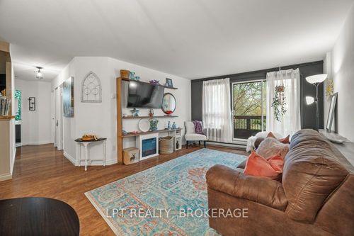 208-66 Greenview Dr, Kingston, ON, K7M7C5 | Card Image