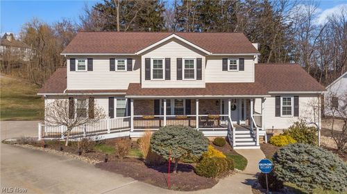 36505 Carriage Ln, Willoughby, OH, 44094-4182 | Card Image