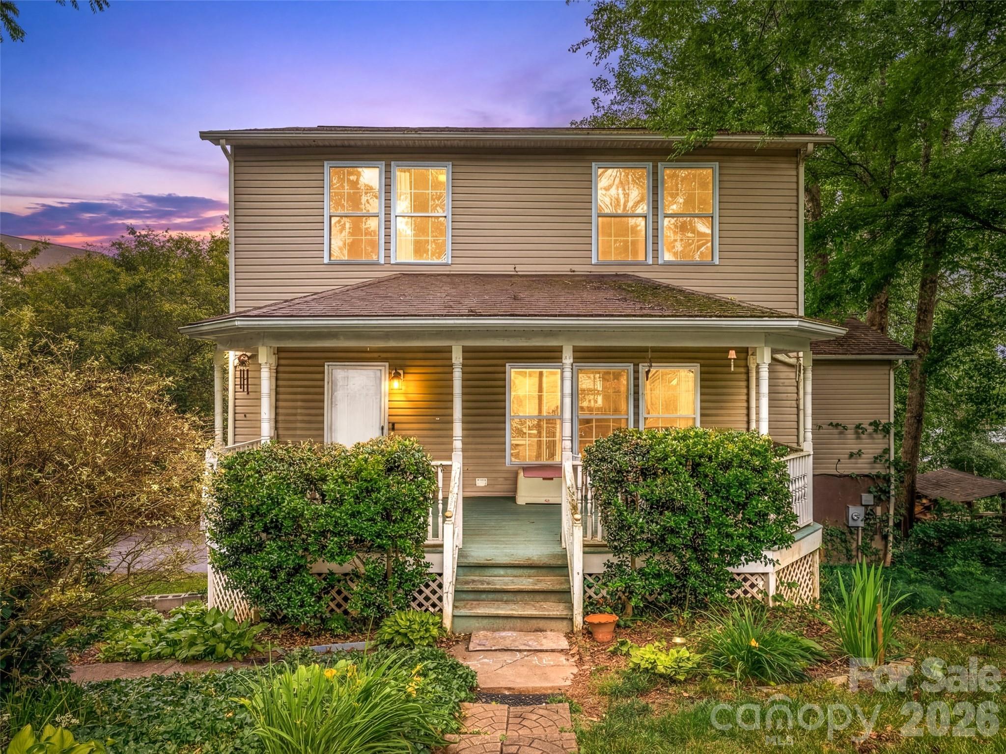 Residential in Candler
