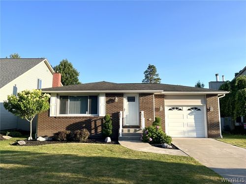 72 Rambling Rd, East Amherst, NY, 14051-1355 | Card Image