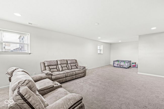 12894 Corydon Dr, House other with 4 bedrooms, 4 bathrooms and null parking in Fishers IN | Image 42
