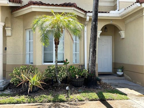 22-8301 Nw 107th Ct, Doral, FL, 33178-5214 | Card Image