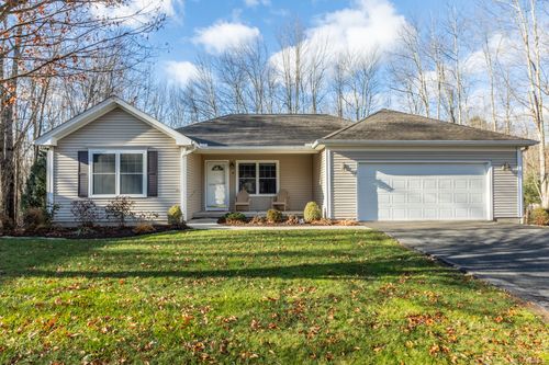 9-9 Mockingbird Ln, East Windsor, CT, 06088-7902 | Card Image