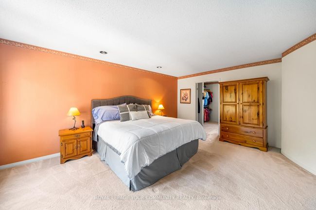 48 Lanewood Dr, House other with 4 bedrooms, 4 bathrooms and 2 parking in Aurora ON | Image 18