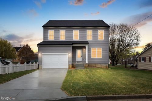 15 String St, ALLOWAY, NJ, 08001-2049 | Card Image