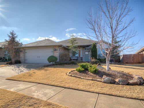 2940 Nw 181st St, Edmond, OK, 73012-7683 | Card Image