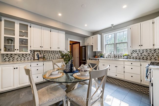 700 Myrtle Rd W, House other with 4 bedrooms, 3 bathrooms and 6 parking in Ashburn ON | Image 12