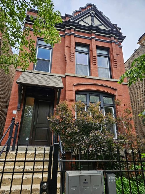 g-1243 Damen Ave, Chicago, IL, 60622-3142 | Card Image