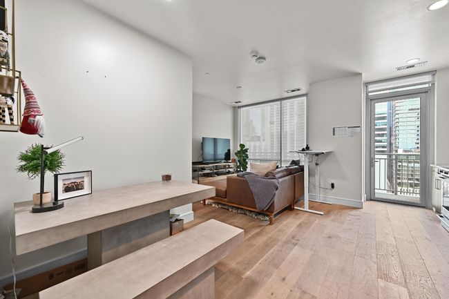 UNIT-1505 - 222 West Ave, Condo with 1 bedrooms, 1 bathrooms and 1 parking in Austin TX | Image 5