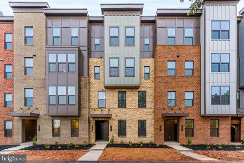 21815 Express Terrace, ASHBURN, VA, 20147 | Card Image