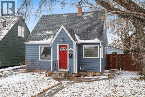 1406 10th Ave N, Saskatoon, SK, S7K3A6 | Card Image